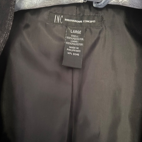 Jacket - Picture 2 of 3